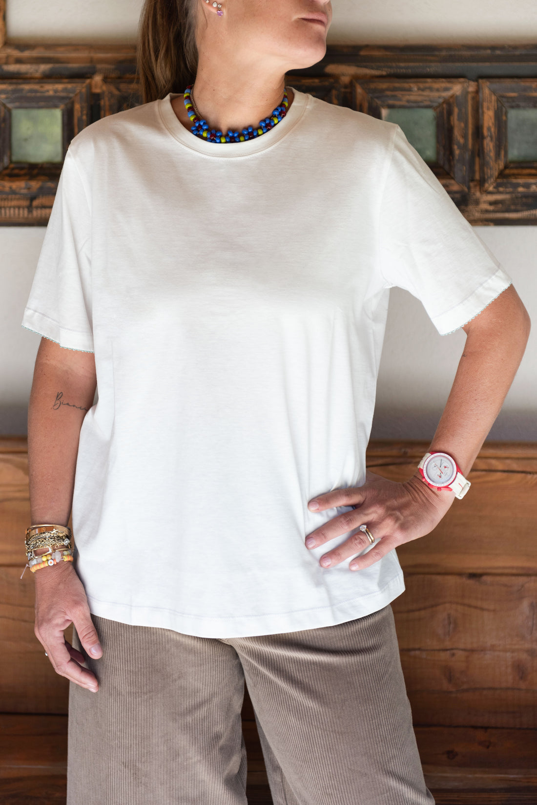 T-SHIRT