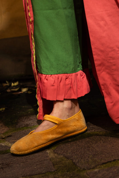 PANTALONI ROUCHES